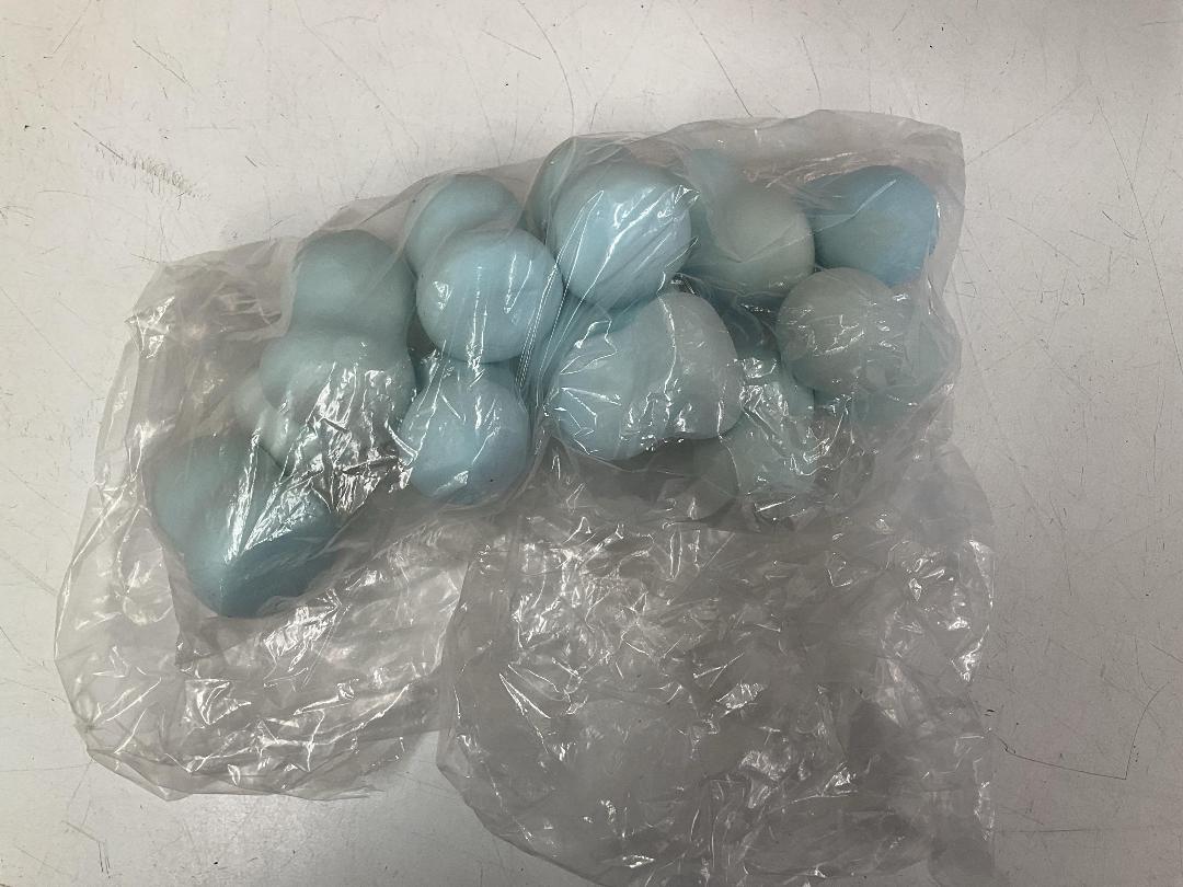 Photo '3' of Box of Beauty Blenders - Orange, Green and Blue