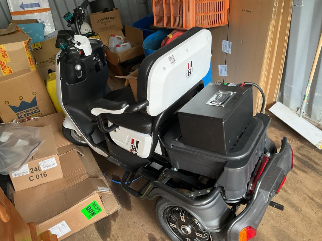 Photo '3' of Mobility scooter