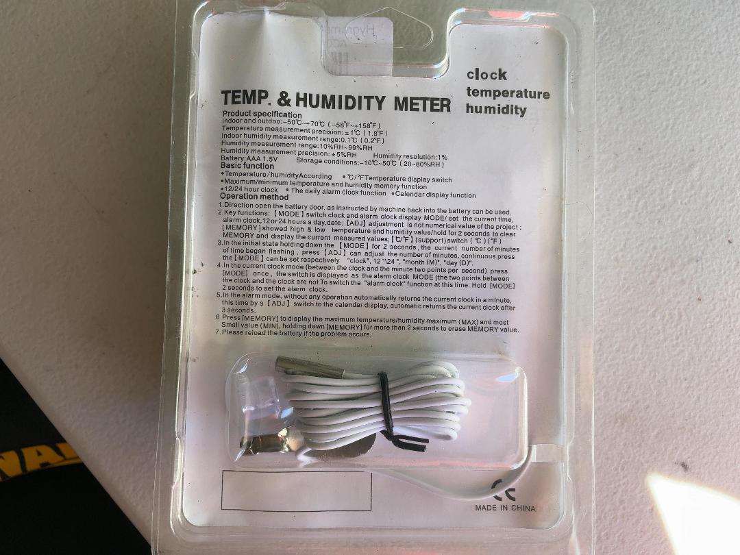 Photo '4' of Bucket of Temp & Humidity Readers