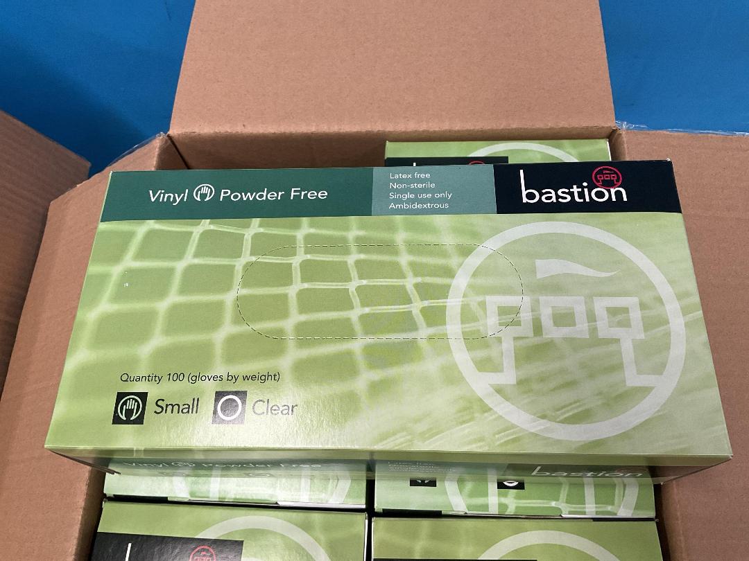 Photo '13' of 2x Boxes of Expired Bastion Vinyl Clear Powder Free Gloves - Size S and Size L