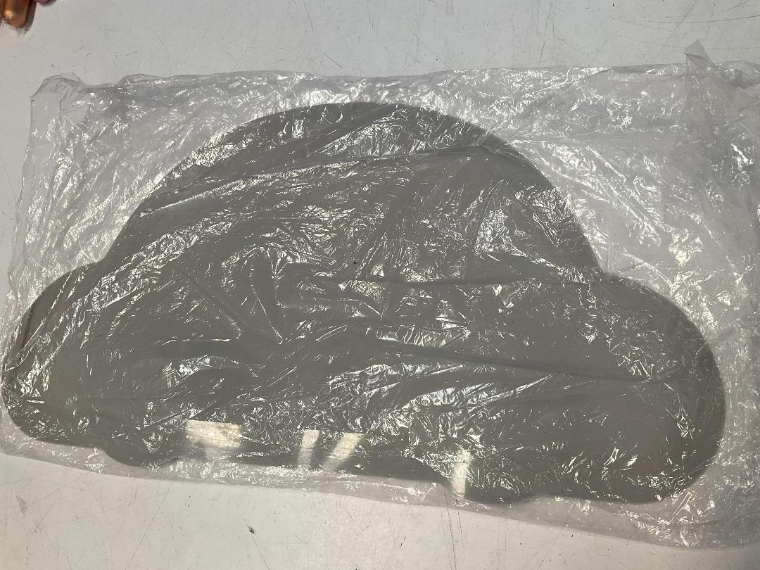 Photo '19' of Miscellaneous Items - Red Coloured Frisbees, Massagers or Similar Etc