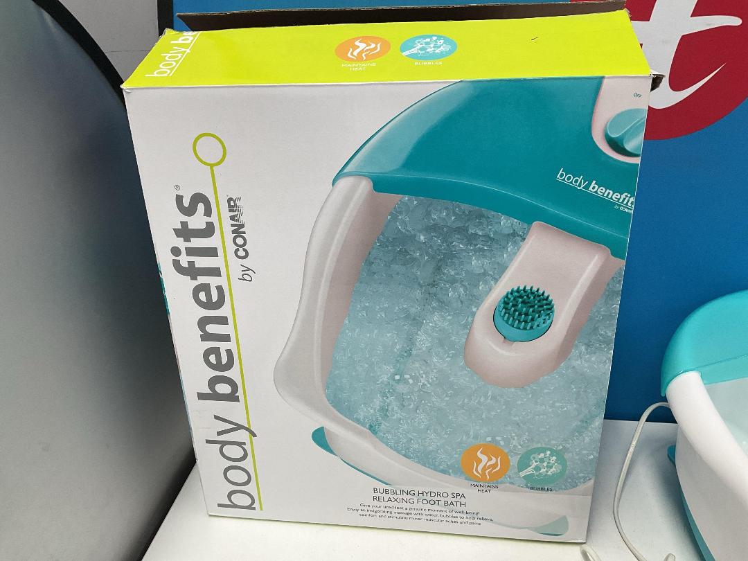 Photo '2' of Body Benefits by Conair Bubbling Hydro Spa Relaxing Foot Bath - Model CGP8A