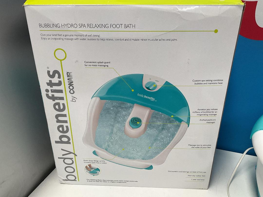 Photo '8' of Body Benefits by Conair Bubbling Hydro Spa Relaxing Foot Bath - Model CGP8A