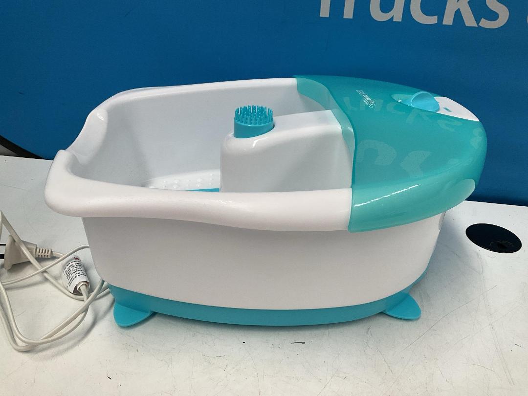 Photo '17' of Body Benefits by Conair Bubbling Hydro Spa Relaxing Foot Bath - Model CGP8A