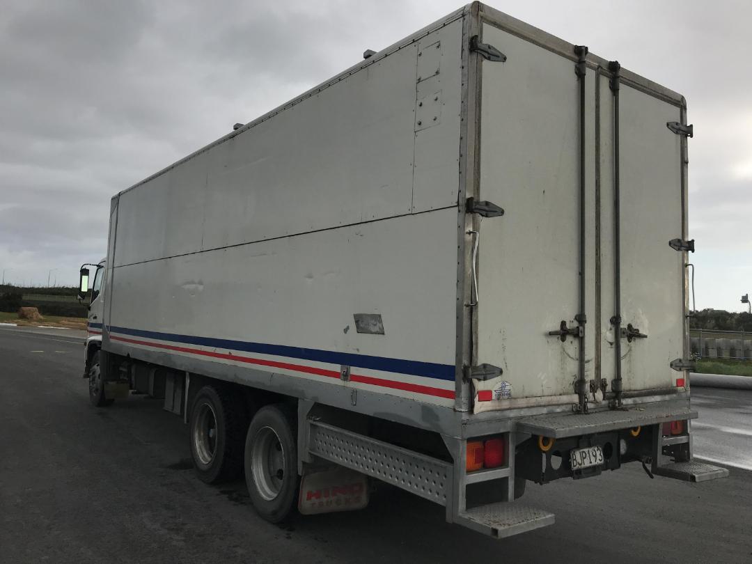 Photo '8' of HINO FG 1JPPH Chiller Photo '8' of HINO FG 1JPPH Chiller