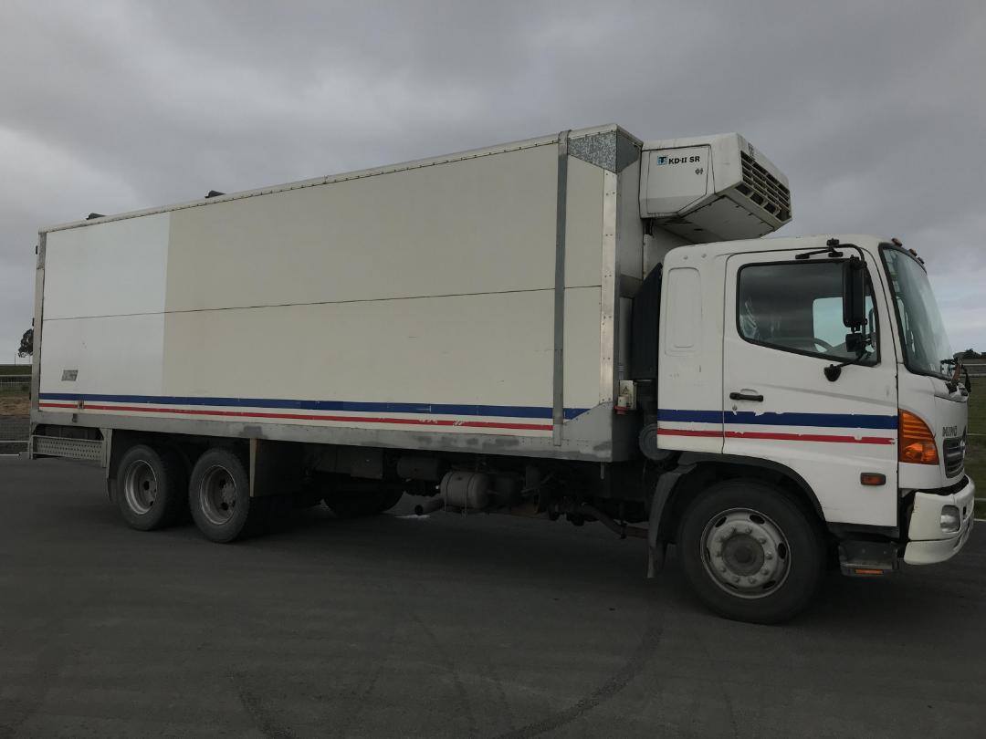 Photo '4' of HINO FG 1JPPH Chiller Photo '4' of HINO FG 1JPPH Chiller