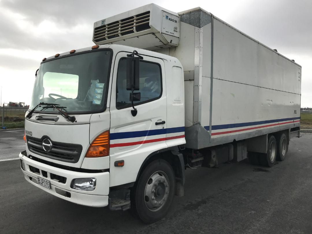 Photo '10' of HINO FG 1JPPH Chiller Photo '10' of HINO FG 1JPPH Chiller