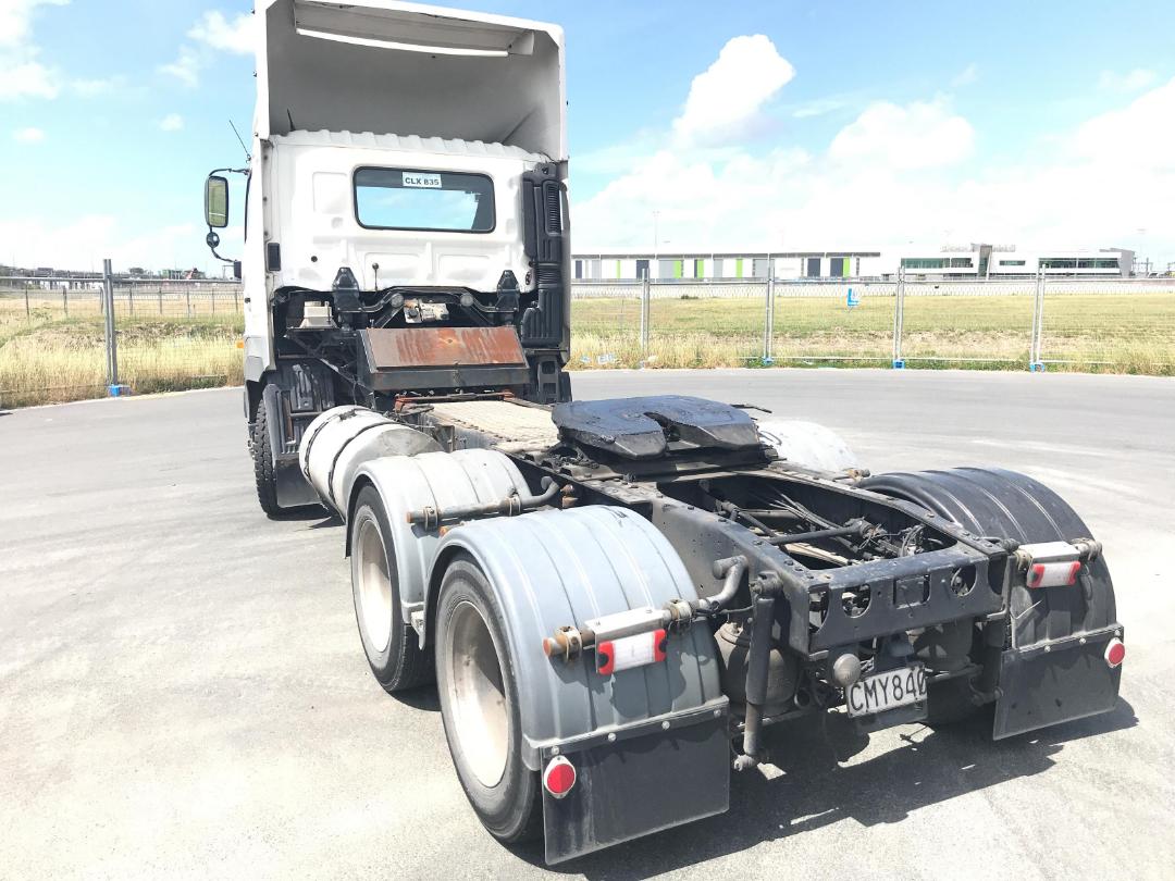 Photo '10' of HINO FS 1ELPD-WPN Tractor-Unit Photo '10' of HINO FS 1ELPD-WPN Tractor-Unit