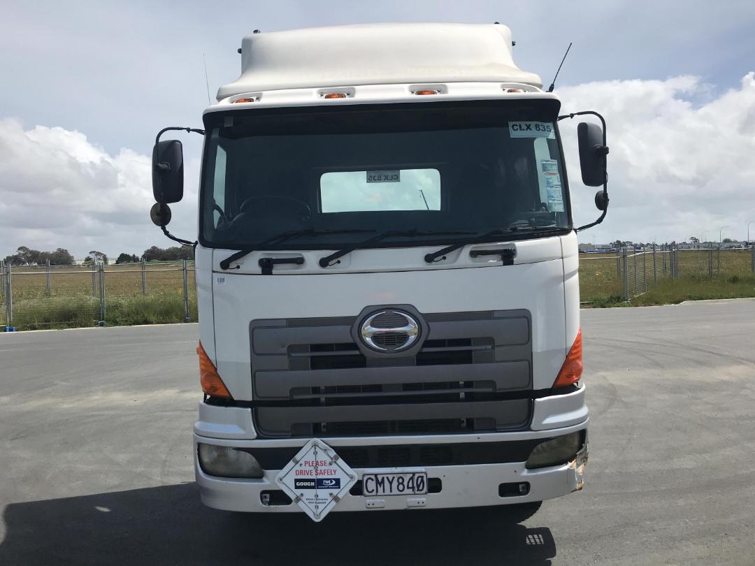 Photo '14' of HINO FS 1ELPD-WPN Tractor-Unit Photo '14' of HINO FS 1ELPD-WPN Tractor-Unit