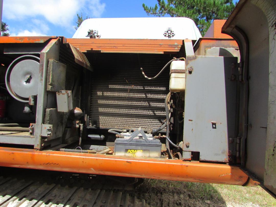 Photo '16' of Hitachi EX300-2H Excavator Photo '16' of Hitachi EX300-2H Excavator