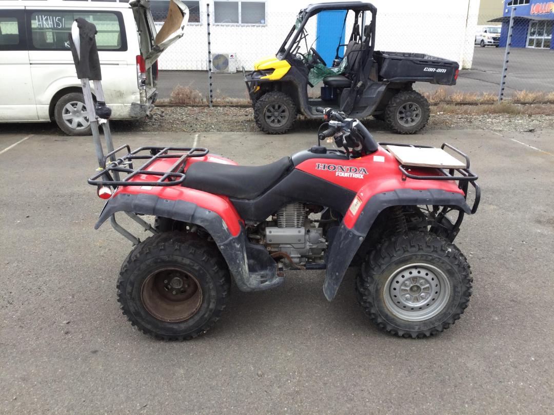 Photo '2' of Honda TRX 350 QUAD Photo '2' of Honda TRX 350 QUAD