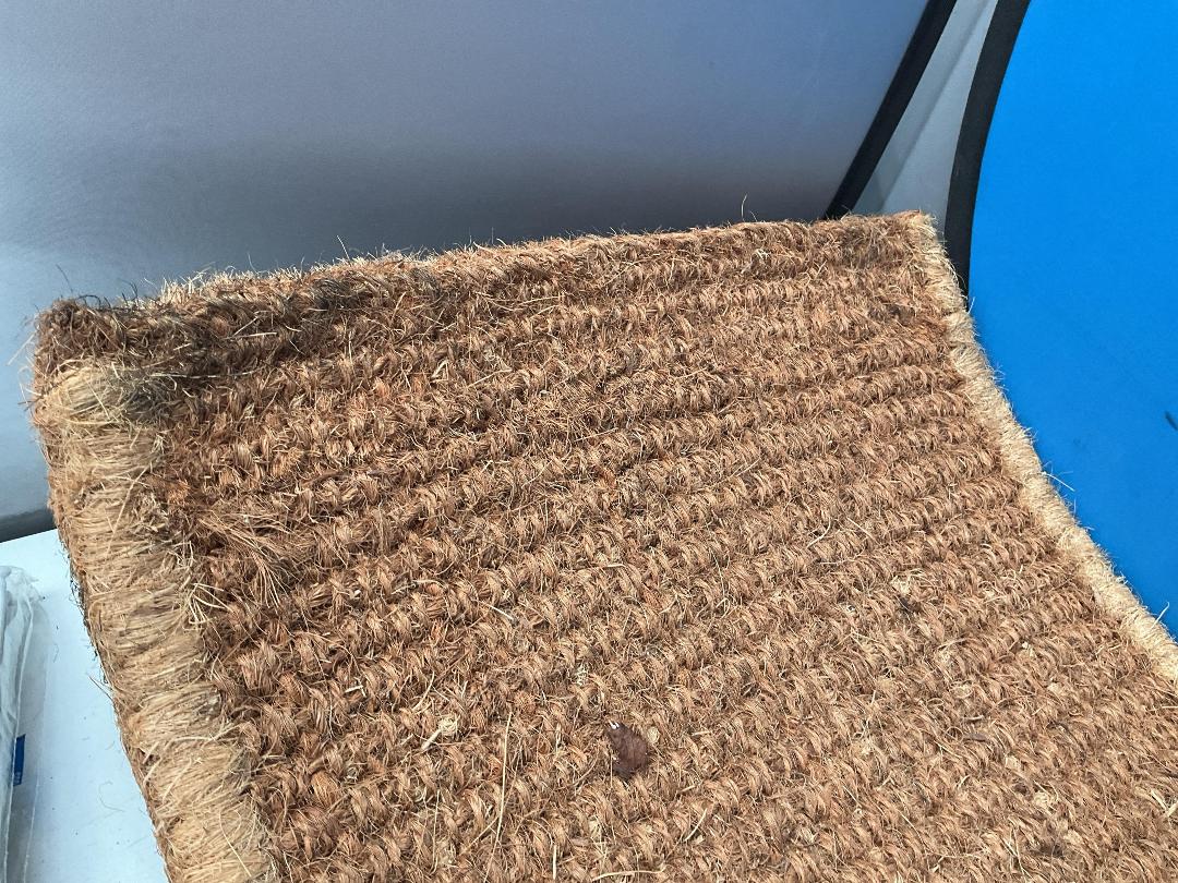 Photo '5' of Miscellaneous Items - Door Mat, Handbag Etc