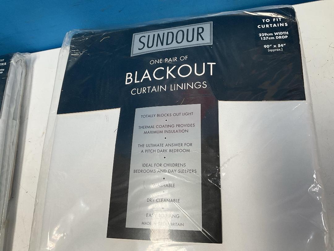 Photo '8' of Miscellaneous Items - Door Mat, Handbag Etc