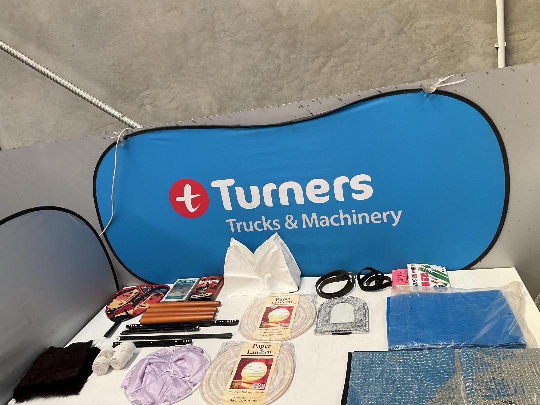 Photo '27' of Miscellaneous Items - Door Mat, Handbag Etc