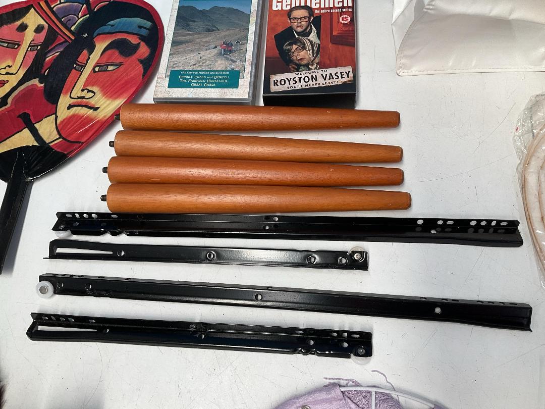 Photo '34' of Miscellaneous Items - Door Mat, Handbag Etc