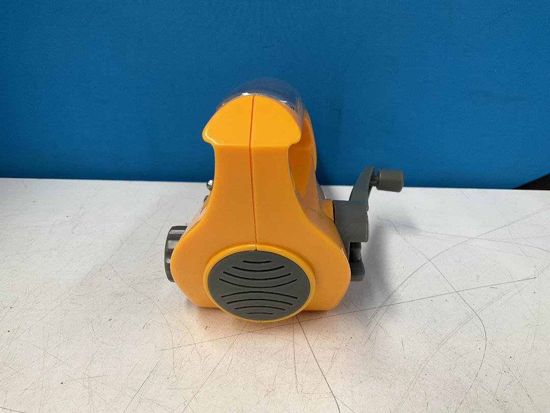 Photo '16' of Misc Items - 2x Halo Xbox 360 Games, Kathmandu Gloves, Hipster Travel Bag Etc