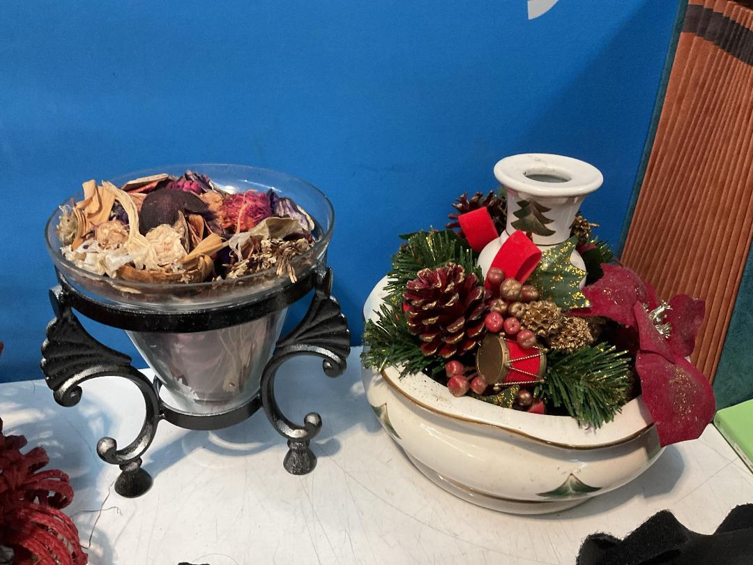 Photo '4' of Miscellaneous Items - Photo Frames, Horse Riding Items or Similar Etc Photo '4' of Miscellaneous Items - Photo Frames, Horse Riding Items or Similar Etc