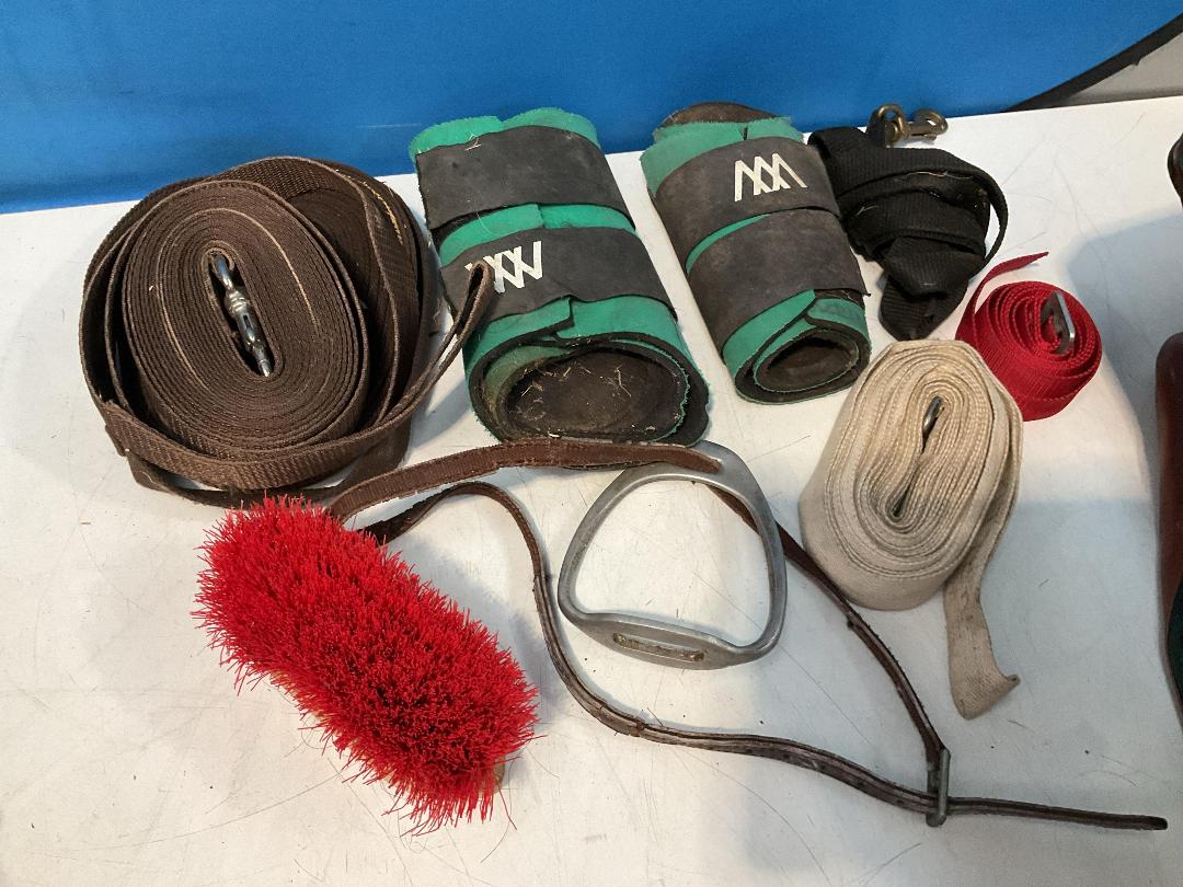 Photo '11' of Miscellaneous Items - Photo Frames, Horse Riding Items or Similar Etc Photo '11' of Miscellaneous Items - Photo Frames, Horse Riding Items or Similar Etc