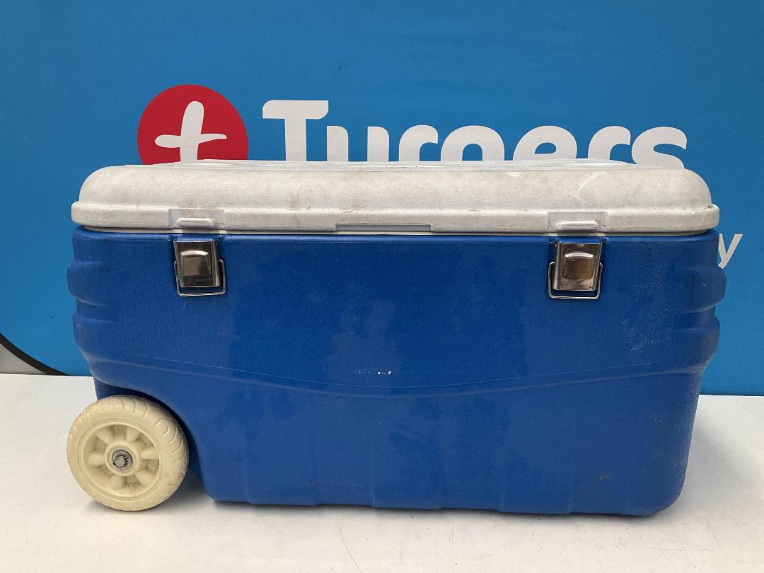 Photo '2' of Blue/White Coloured Chilly Bin on Wheels