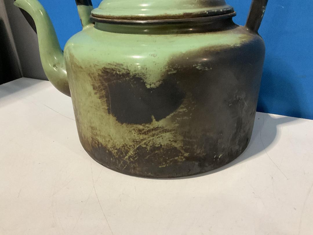 Photo '11' of Miscellaneous Items - Teapot, Tiedown Ratchets Etc