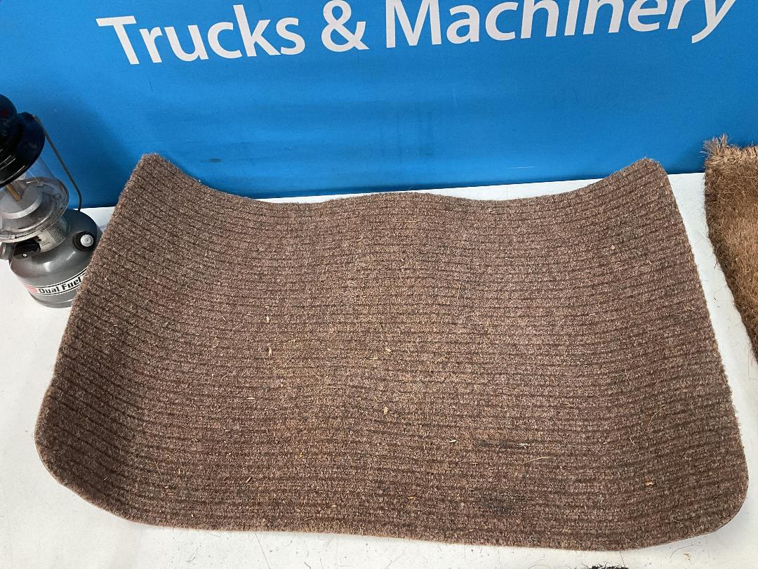 Photo '2' of Coleman Dual Fuel Lamp, 2x Buckets and 3x Doormats