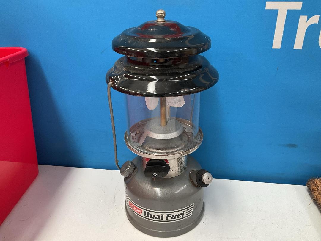 Photo '9' of Coleman Dual Fuel Lamp, 2x Buckets and 3x Doormats