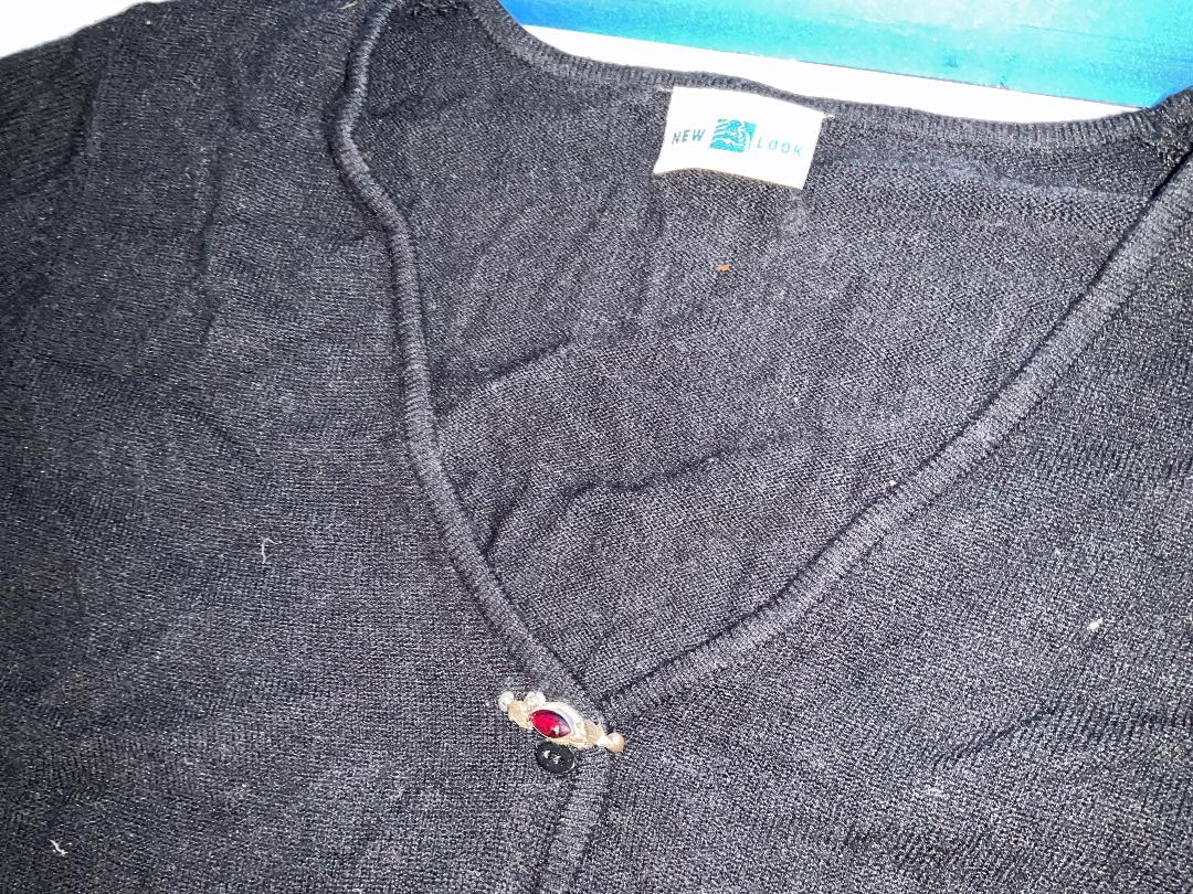 Photo '17' of Miscellaneous Items - Picture, Bags Etc