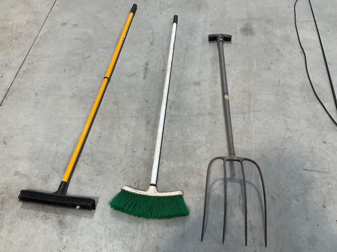 Photo '8' of Horse Whip or Similar, Brooms, Crutches, 2x Black Coloured Bins Etc Photo '8' of Horse Whip or Similar, Brooms, Crutches, 2x Black Coloured Bins Etc