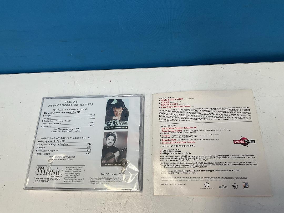 Photo '21' of Miscellaneous Items - Soft Toys Etc