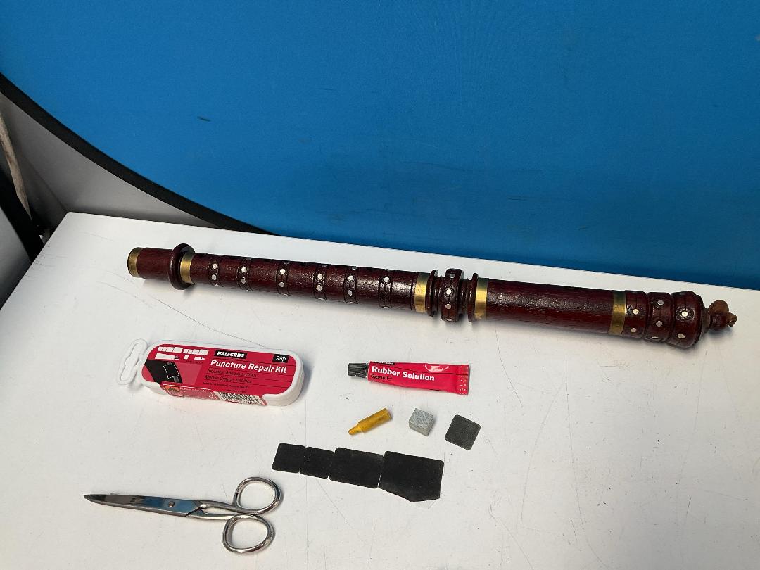 Photo '8' of Miscellaneous Items - Comics, Kitchen Items Etc