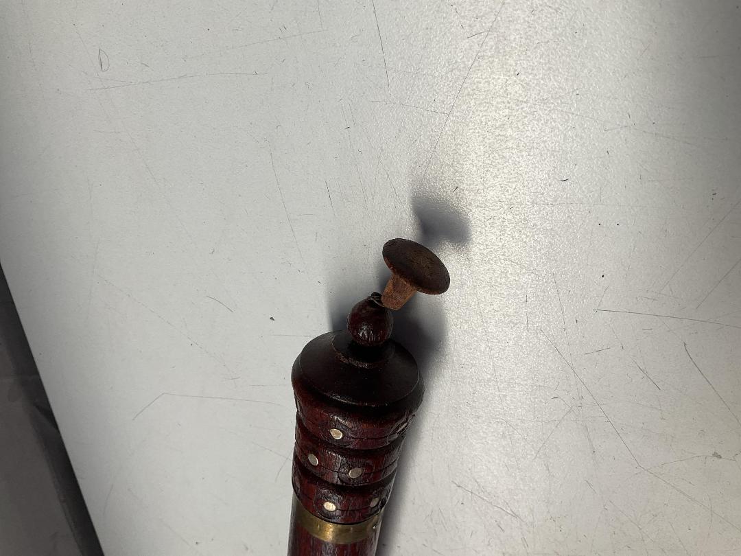 Photo '10' of Miscellaneous Items - Comics, Kitchen Items Etc