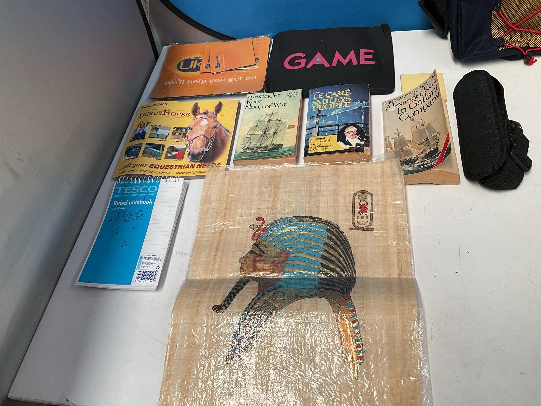 Photo '12' of Miscellaneous Items - Comics, Kitchen Items Etc