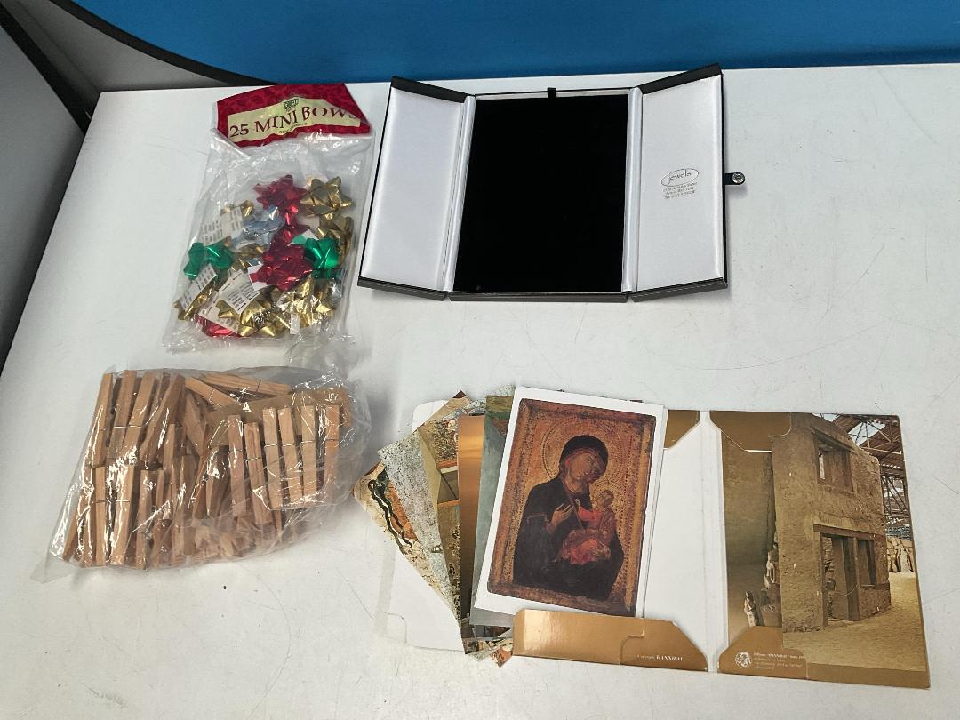 Photo '10' of Greeting Cards and Miscellaneous Items