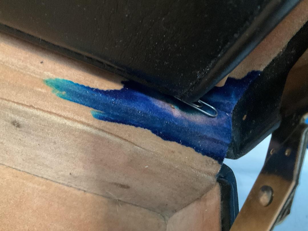 Photo '14' of Escale Suitcase on Wheels and a Black Coloured Briefcase