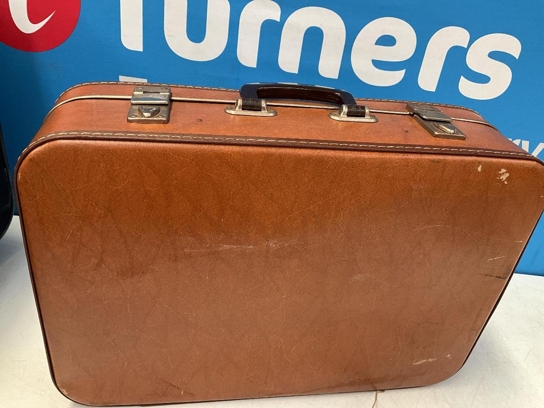 Photo '20' of Marco Polo Blue Coloured Suitcase and a Brown Coloured Suitcase