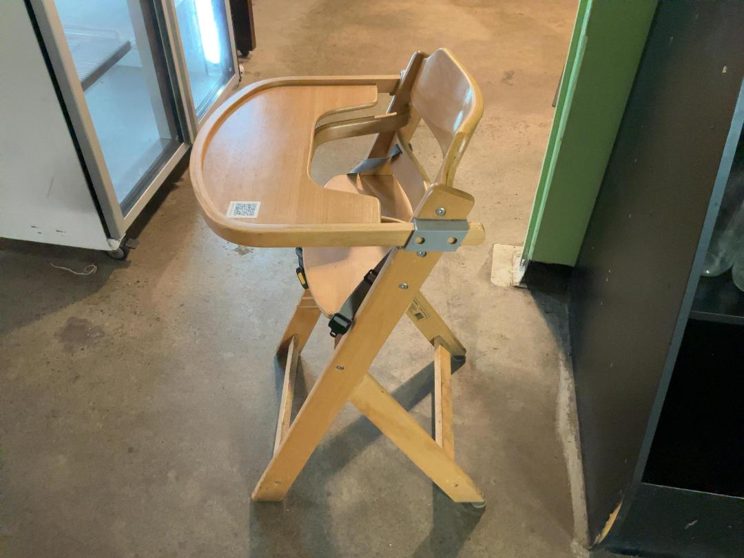 Photo '2' of Wooden Baby High Chair