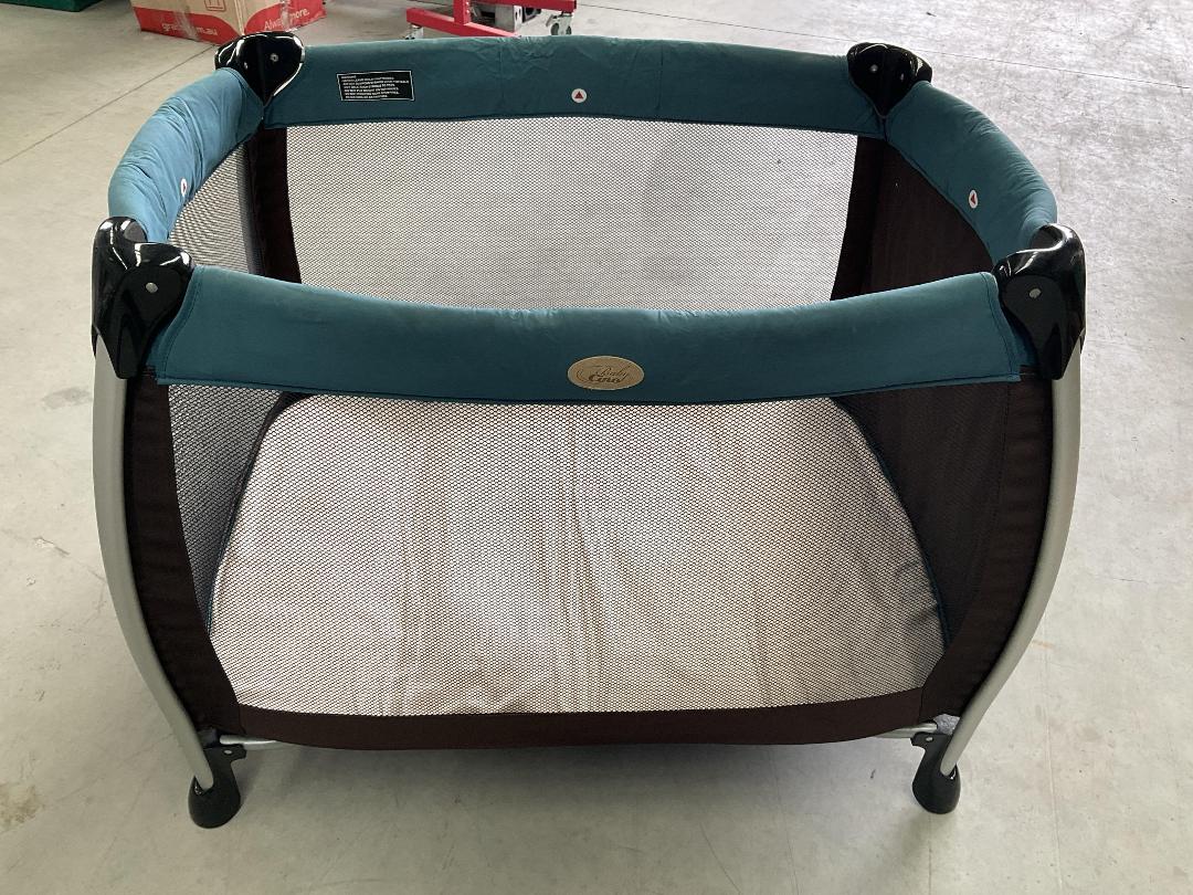 Photo '11' of Baby Cino Portable Cot