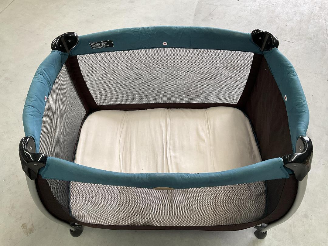 Photo '10' of Baby Cino Portable Cot