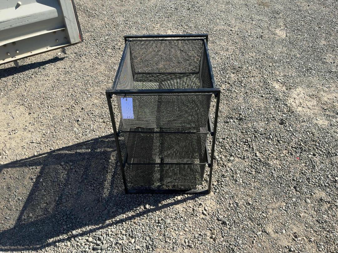 Photo '2' of 3 Shelf Mesh Storage