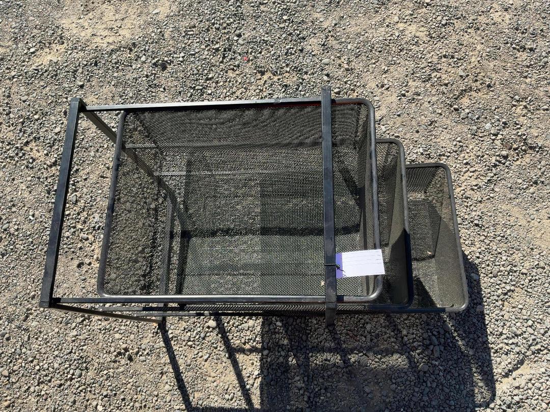 Photo '3' of 3 Shelf Mesh Storage