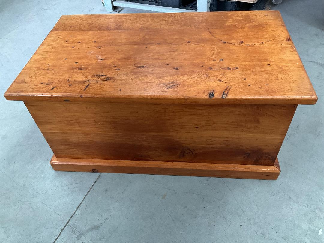 Photo '10' of Wooden-Like Blanket Box or Similar