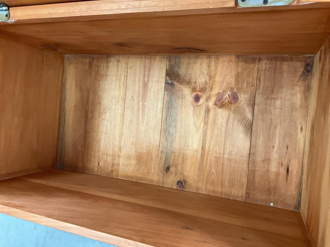 Photo '14' of Wooden-Like Blanket Box or Similar