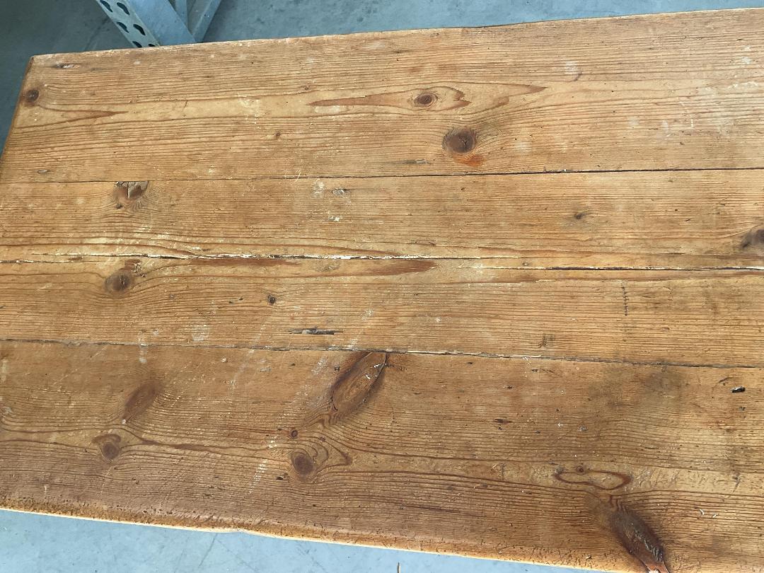 Photo '4' of Wooden-Like Blanket Box