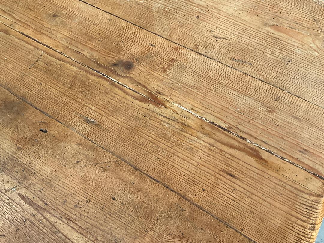 Photo '6' of Wooden-Like Blanket Box