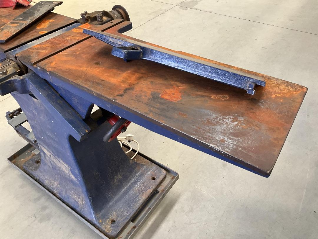 Photo '2' of Industrial Planer