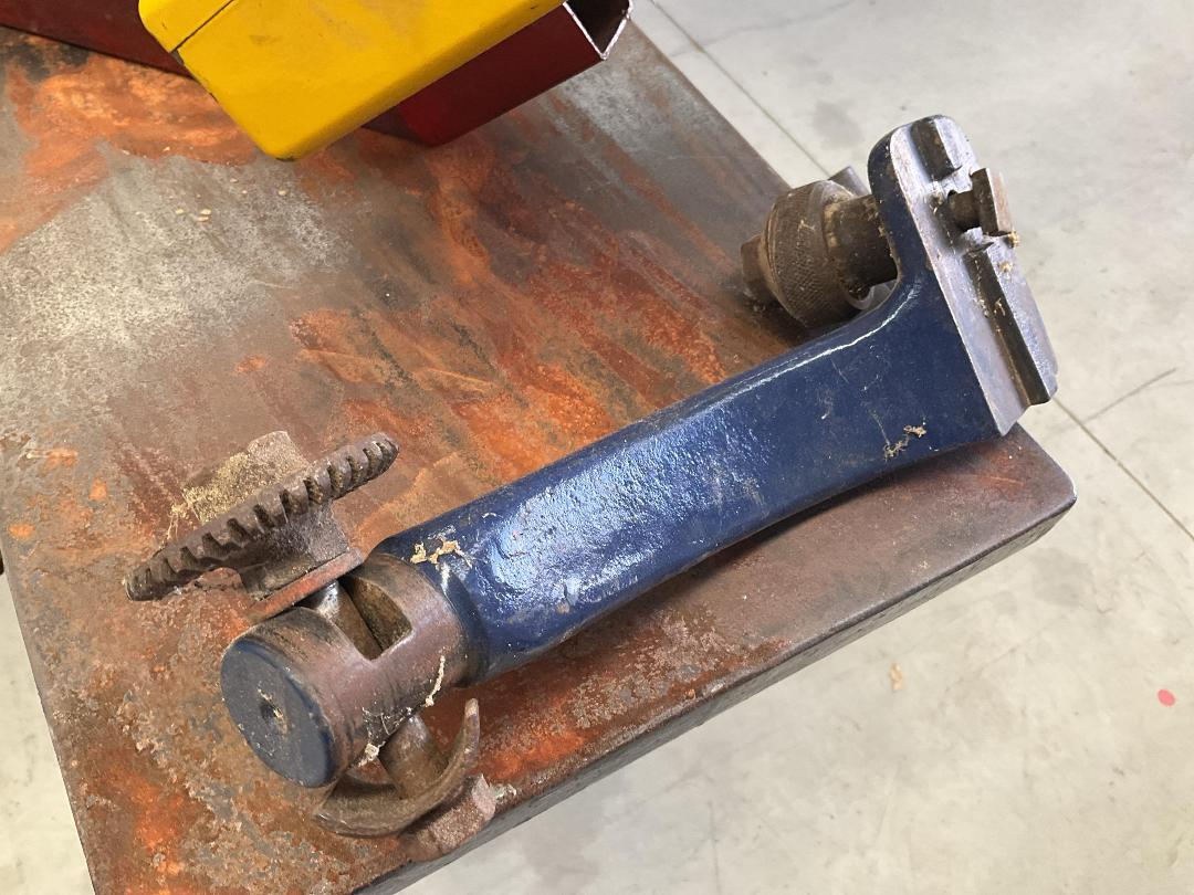 Photo '9' of Industrial Planer