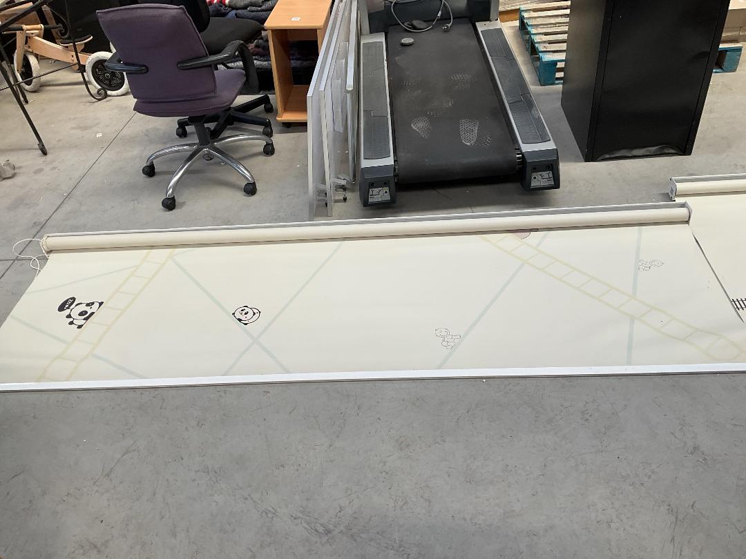 Photo '2' of 2x Blinds - Baby Room Blind and Harry Potter Blind Photo '2' of 2x Blinds - Baby Room Blind and Harry Potter Blind