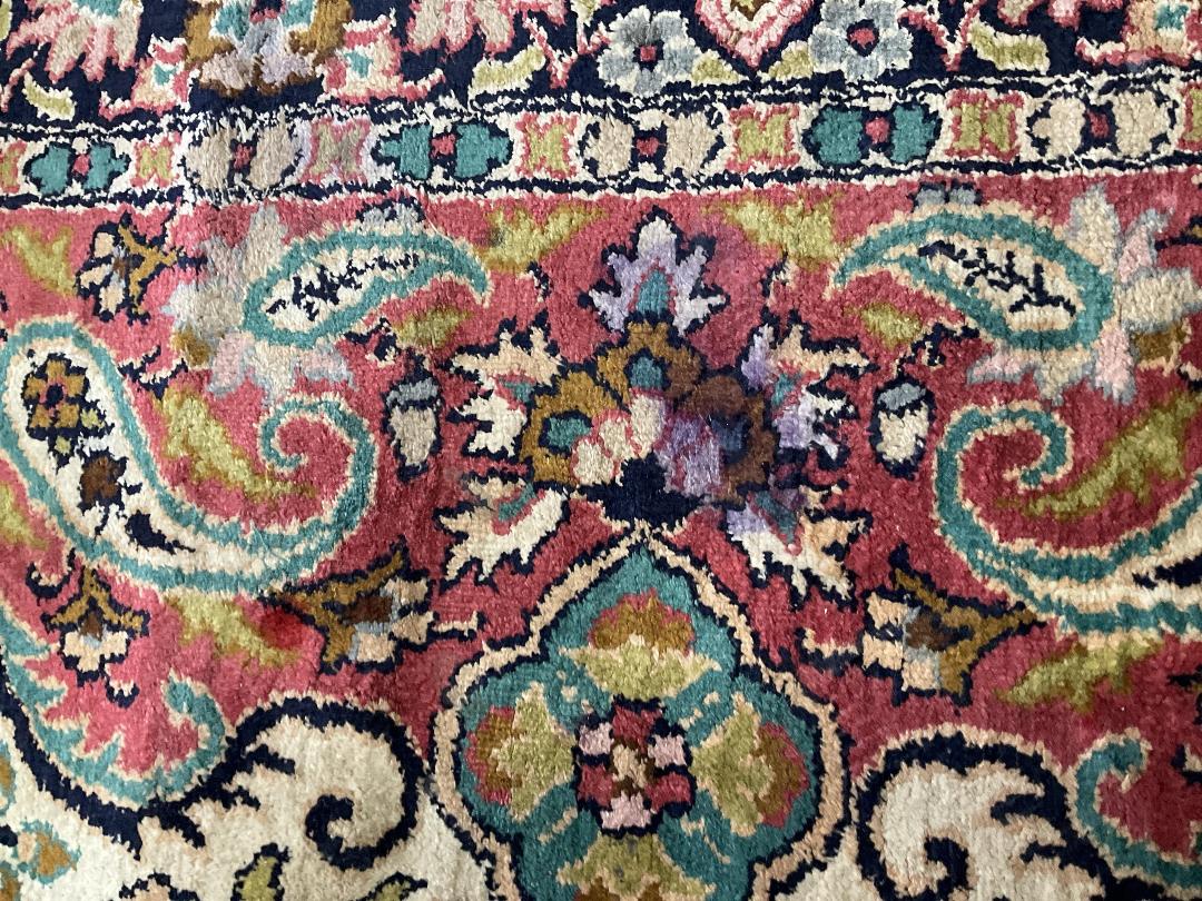 Photo '9' of 2x Rugs/Mats