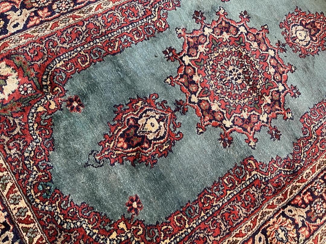 Photo '4' of 3x Rugs/Mats