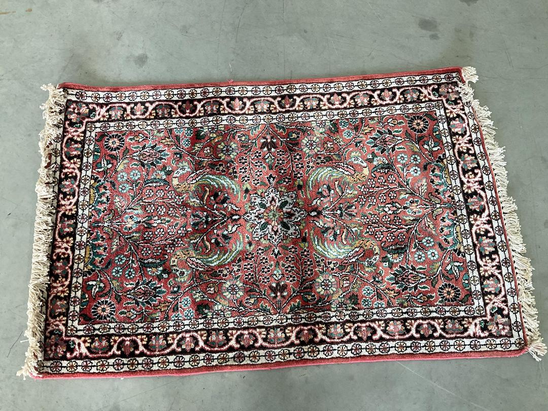 Photo '9' of 3x Rugs/Mats